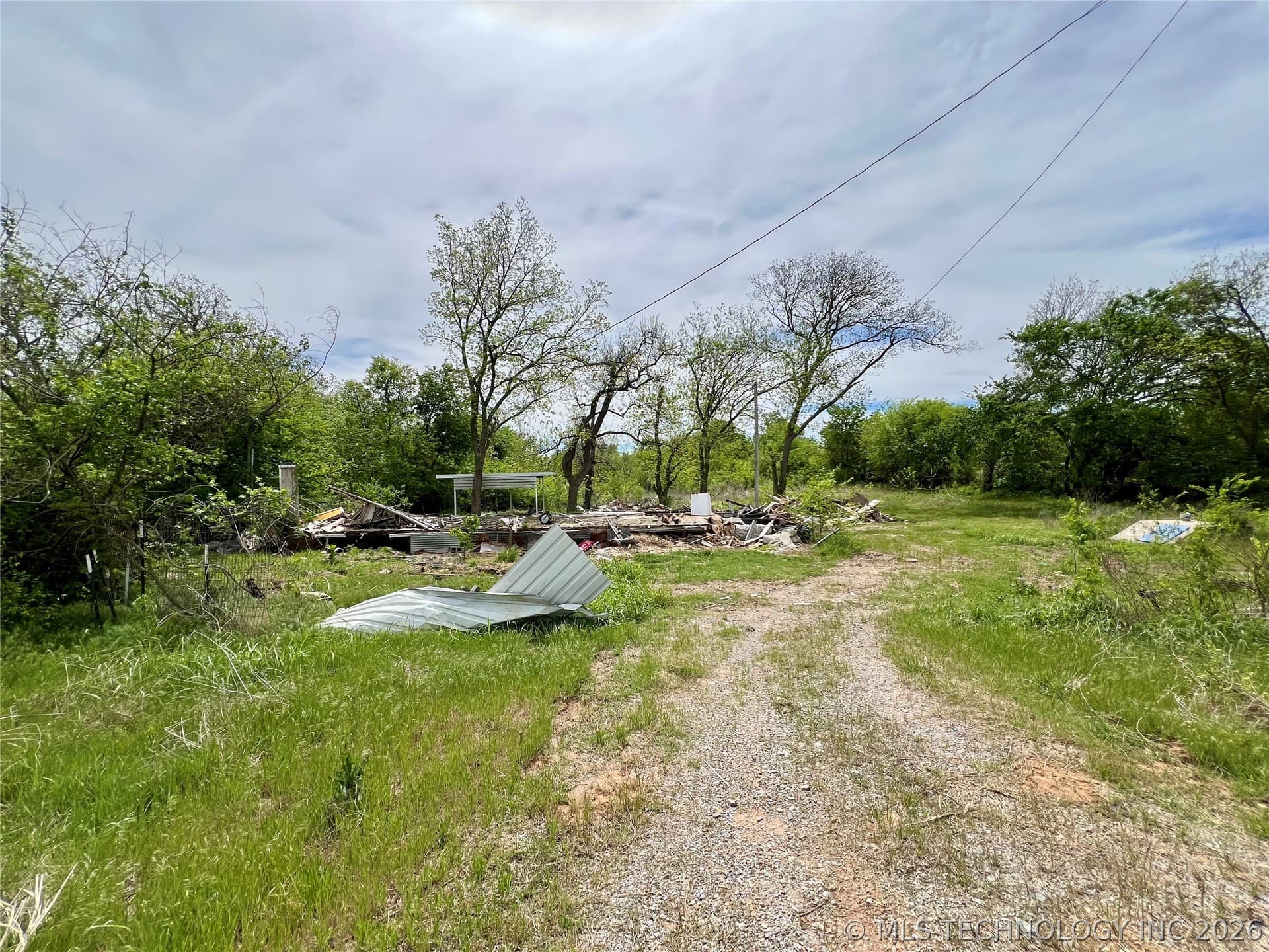 5179 Highway 199, photo 1 of 3