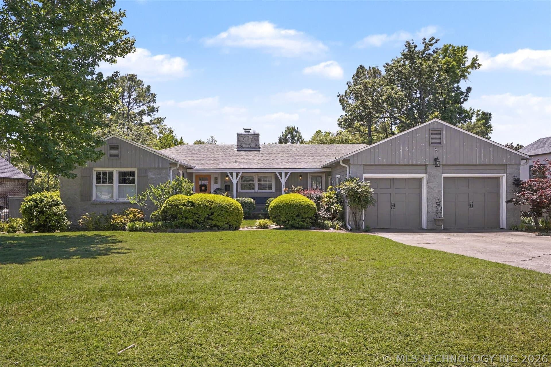 2812 E 29th Street, photo 1 of 42