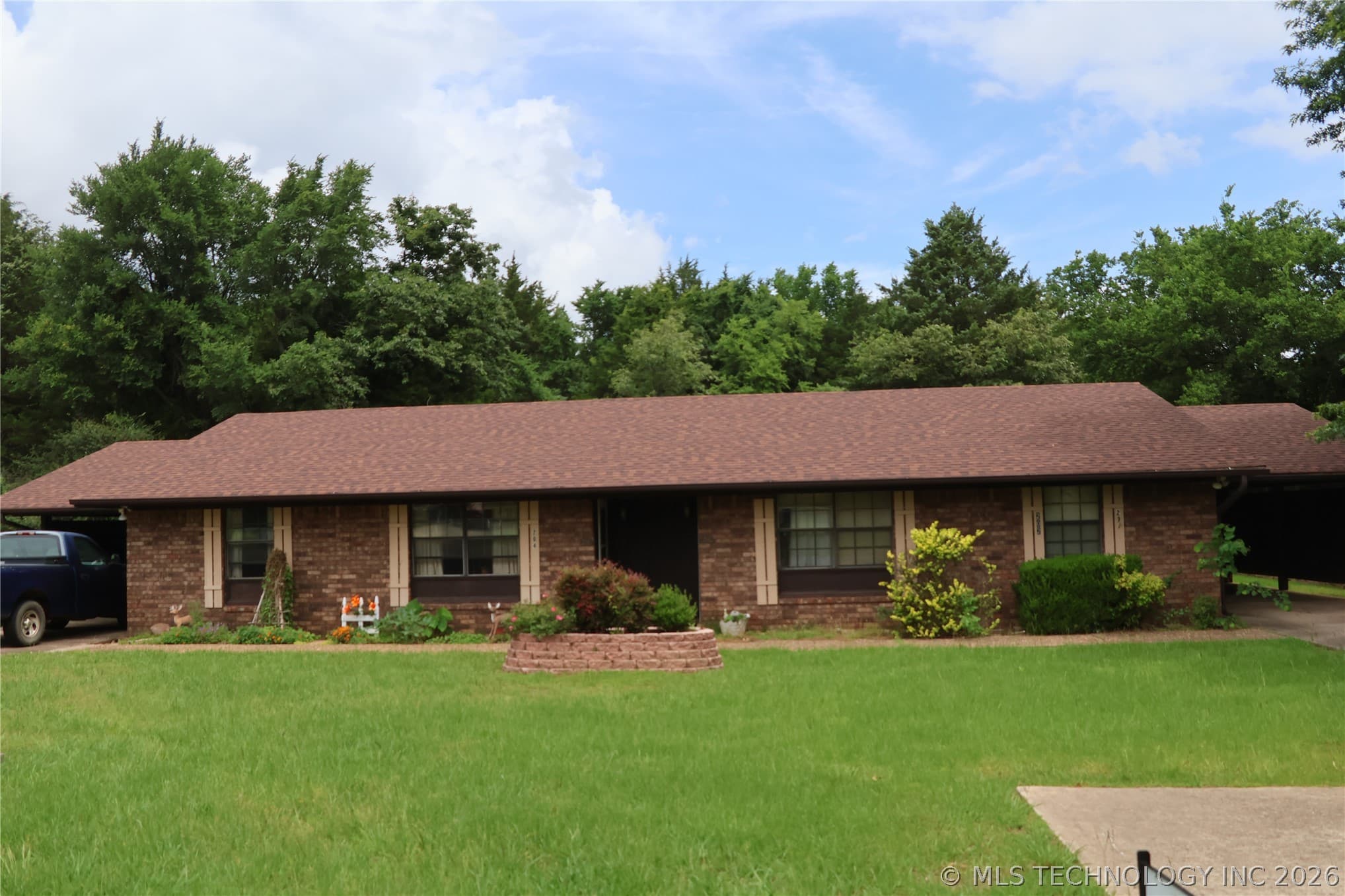 202 Burkle, photo 1 of 13