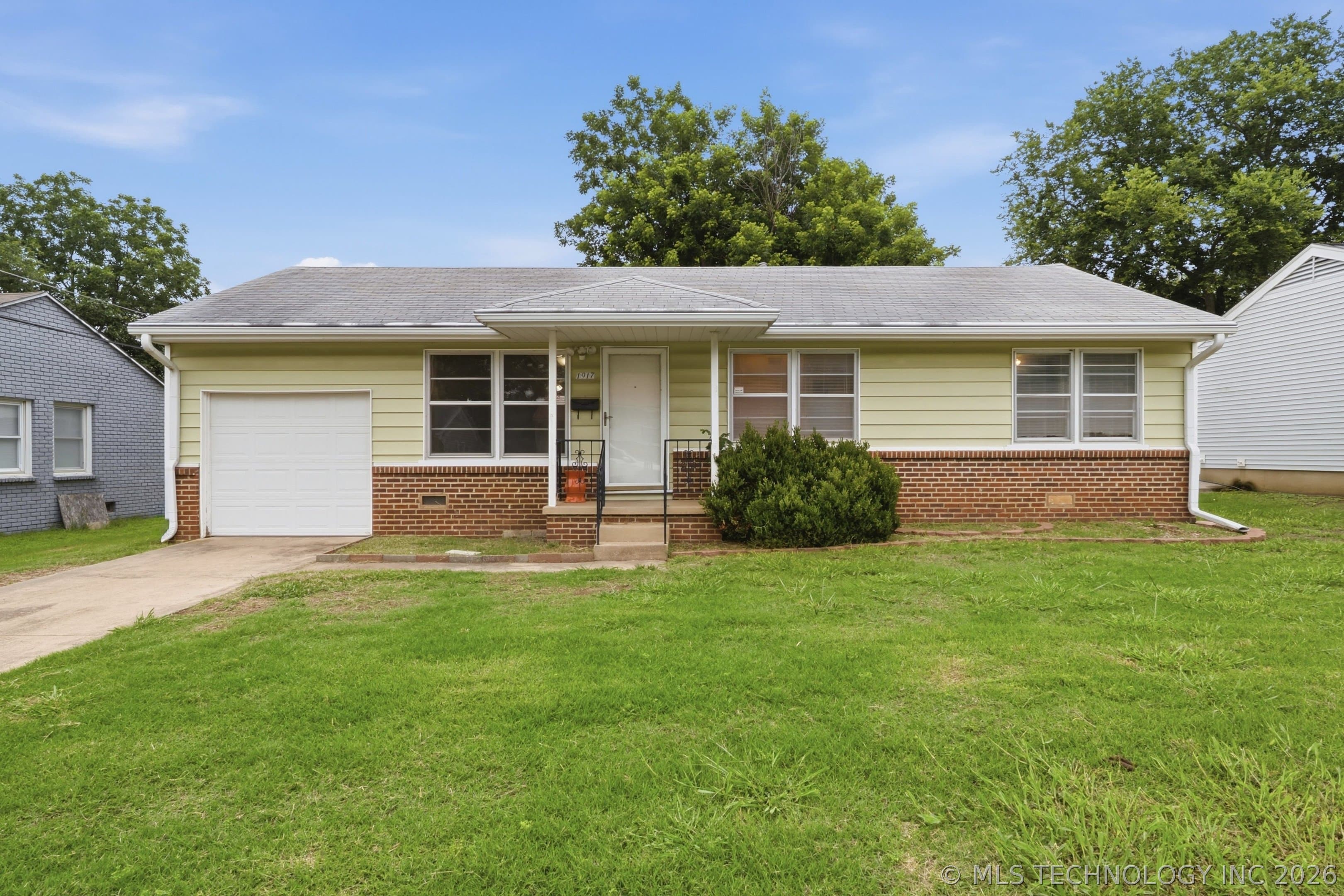 1917 S Scott Street, photo 1 of 26