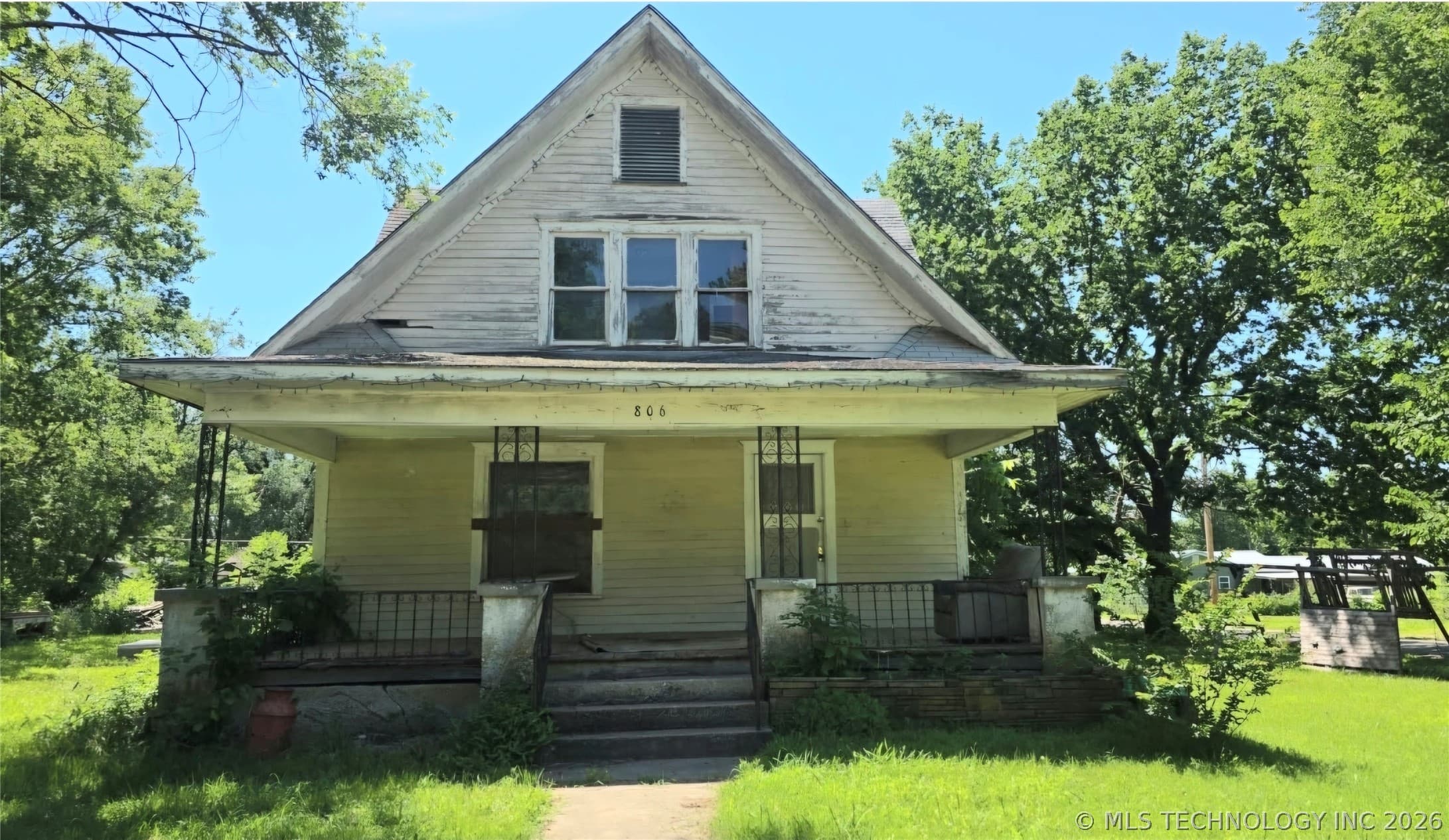 806 S Pecan Street, photo 1 of 1