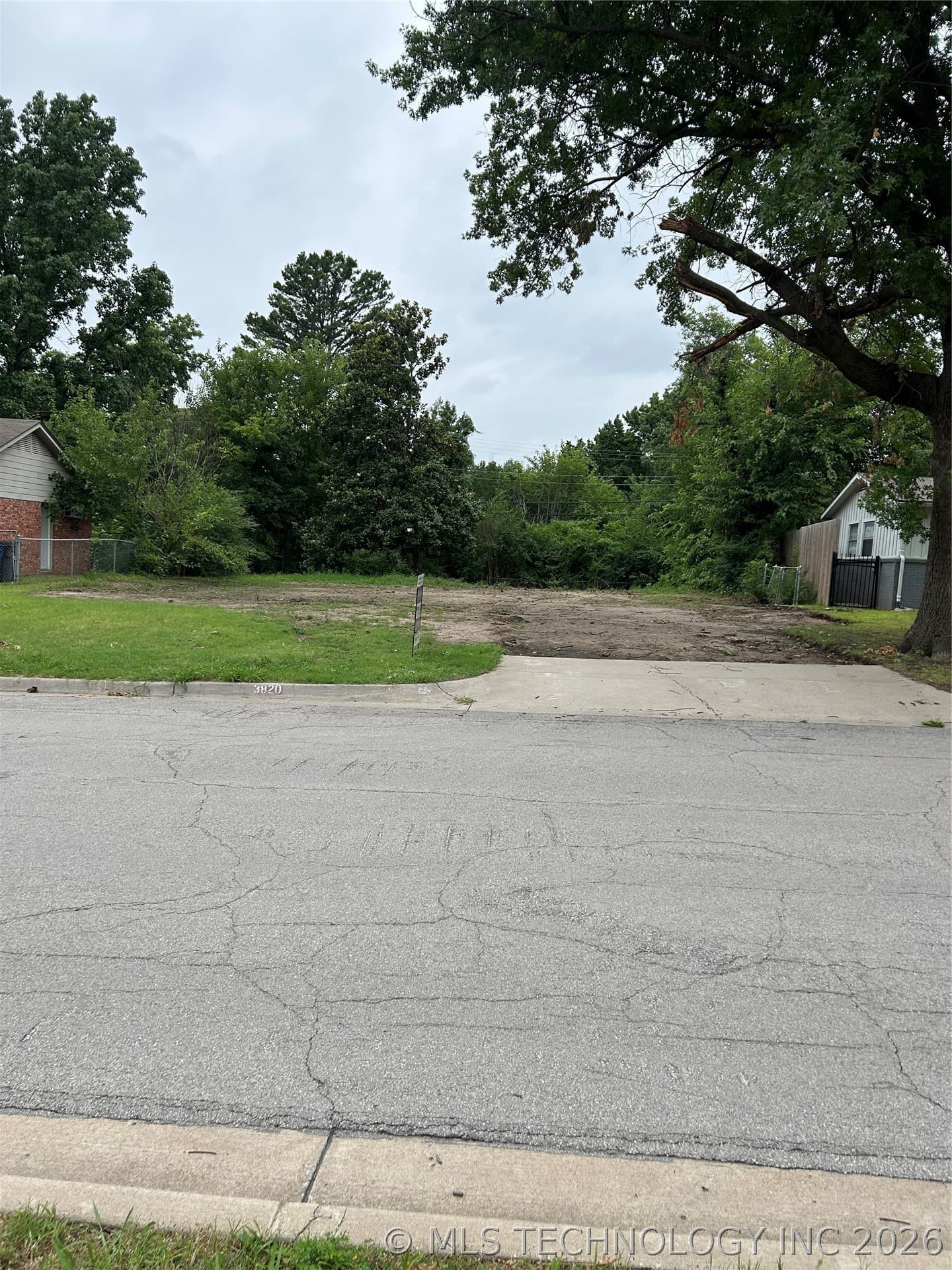 3820 S Pittsburg Avenue, photo 1 of 2