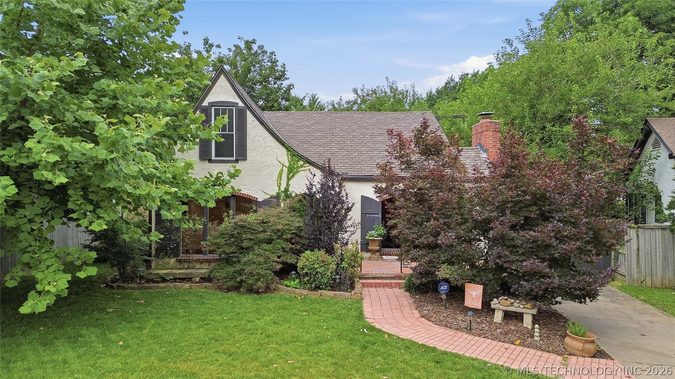 3172 S Woodward Boulevard, photo 1 of 34